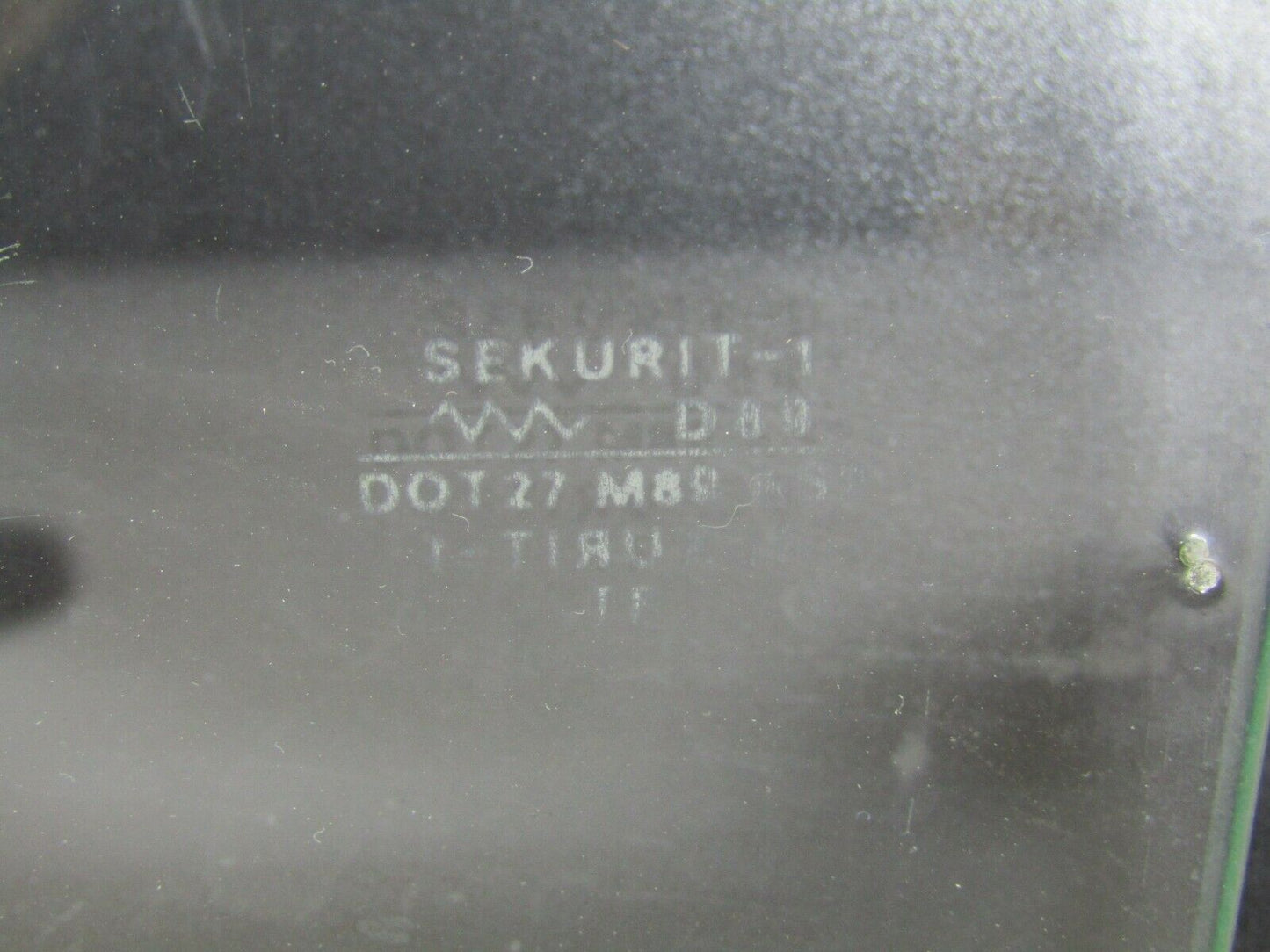 2144 Mercedes-Benz W108 280SE Front Left Door Glass