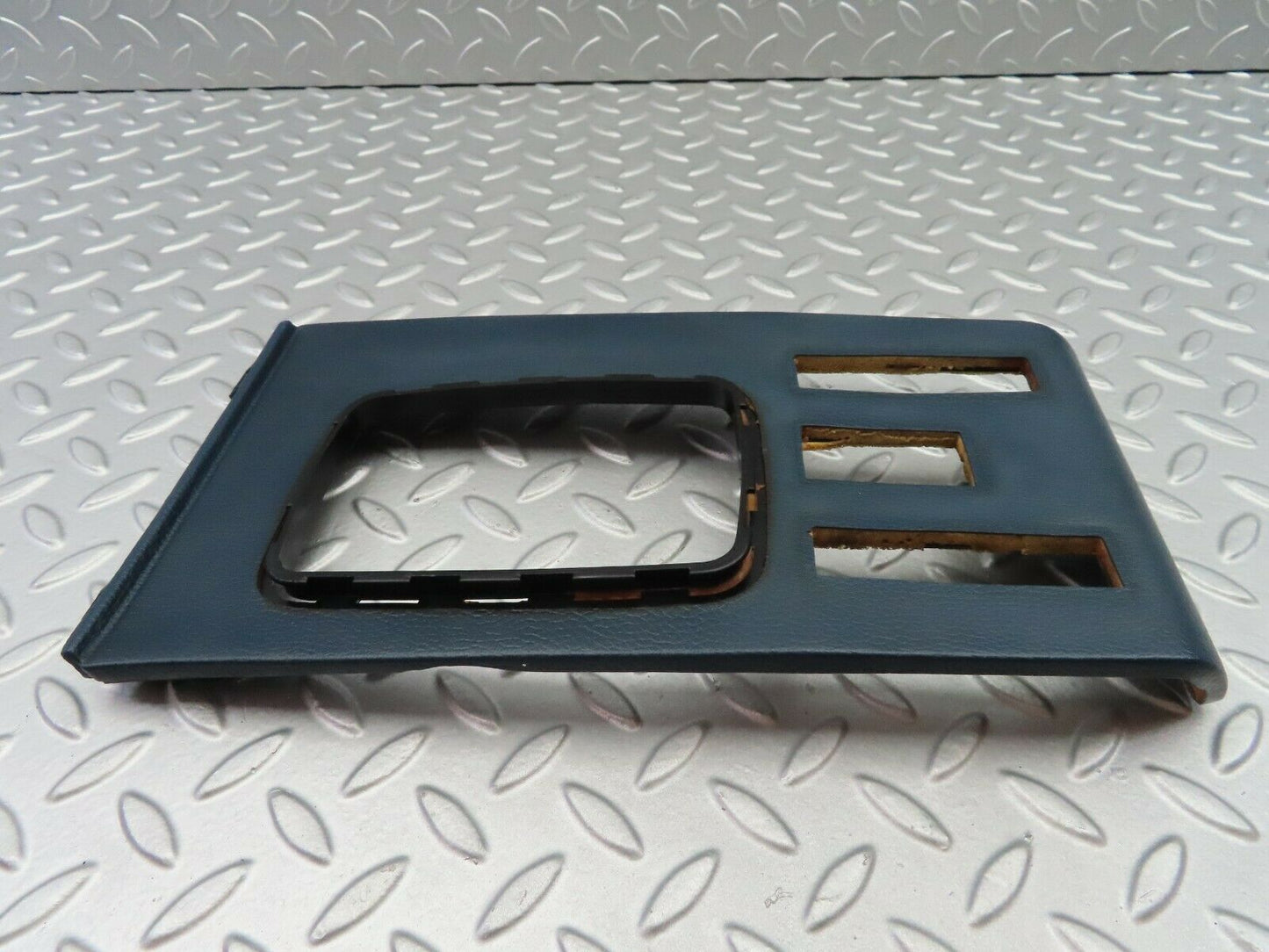 6862 Mercedes-Benz C107 350SLC Coupe Centre Console Shifter Cover Trim 1076830036