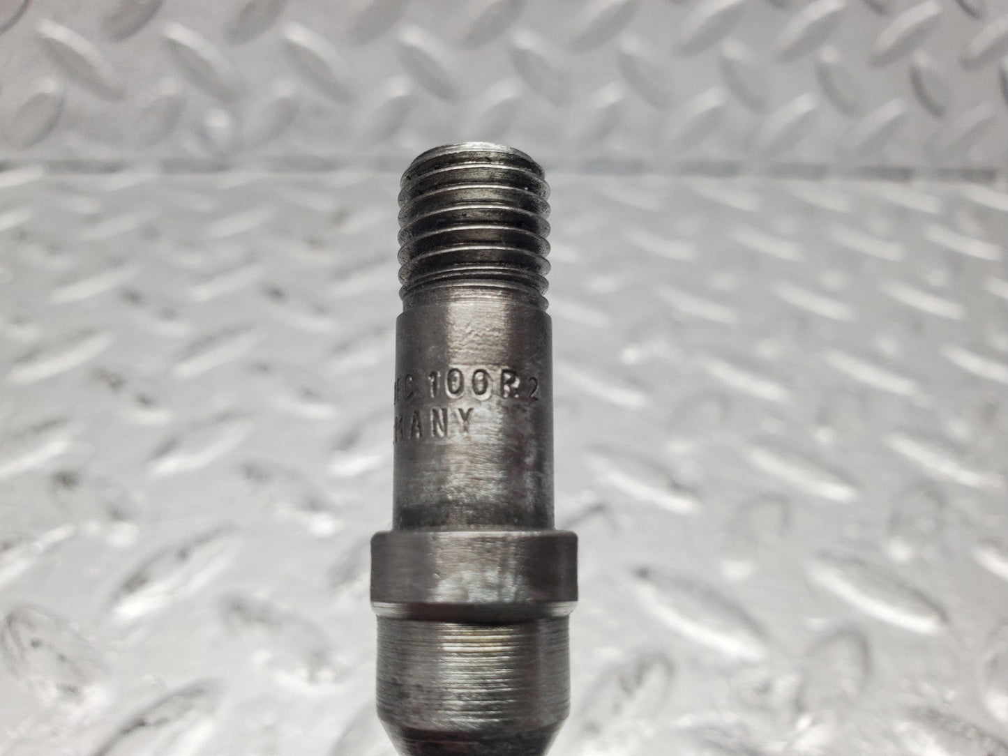 W112 fuel injector used OEM