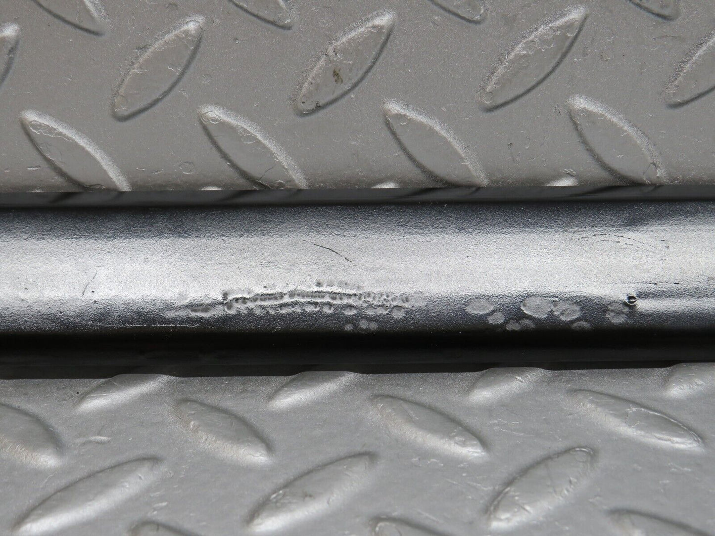 36768 Mercedes-Benz W201 190E 2.0L Fuel Tank Tightening Strap 2014700040