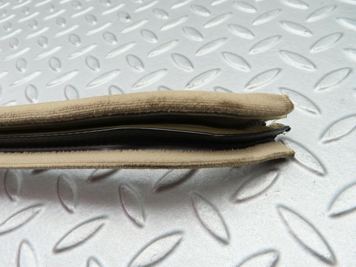 5500 Mercedes-Benz W124 230E Front Left Door Frame Rubber Seal Beige Cloth