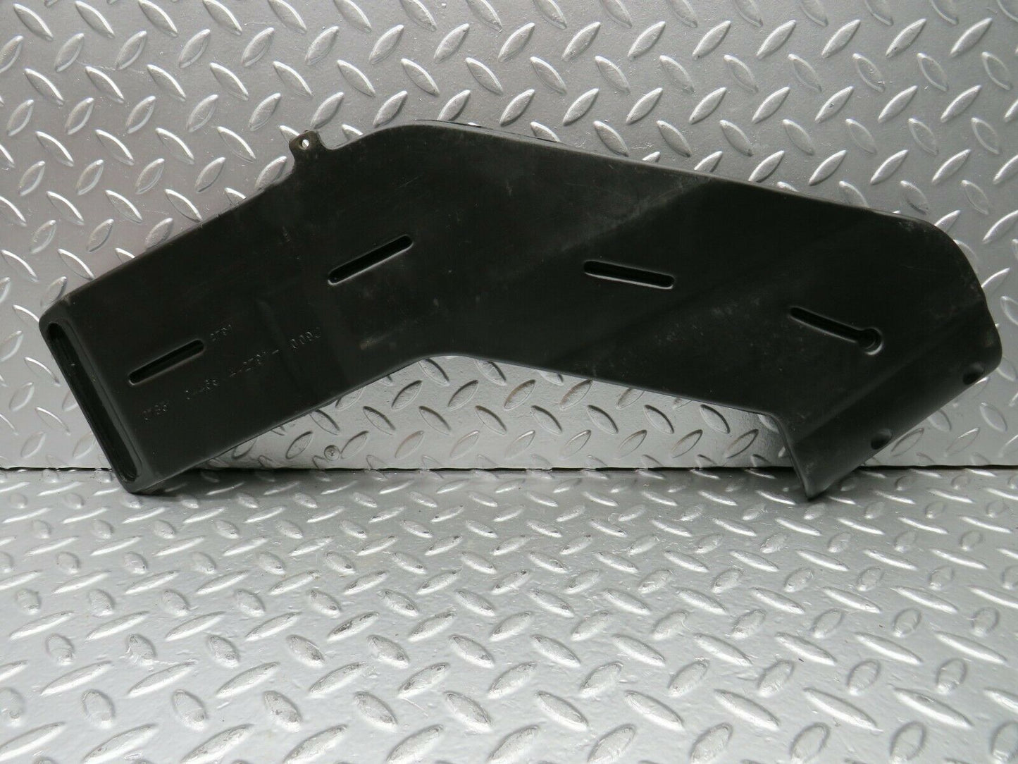 22689 Mercedes-Benz C107 450SLC Coupe Air Duct Vent Right Side 1078310446