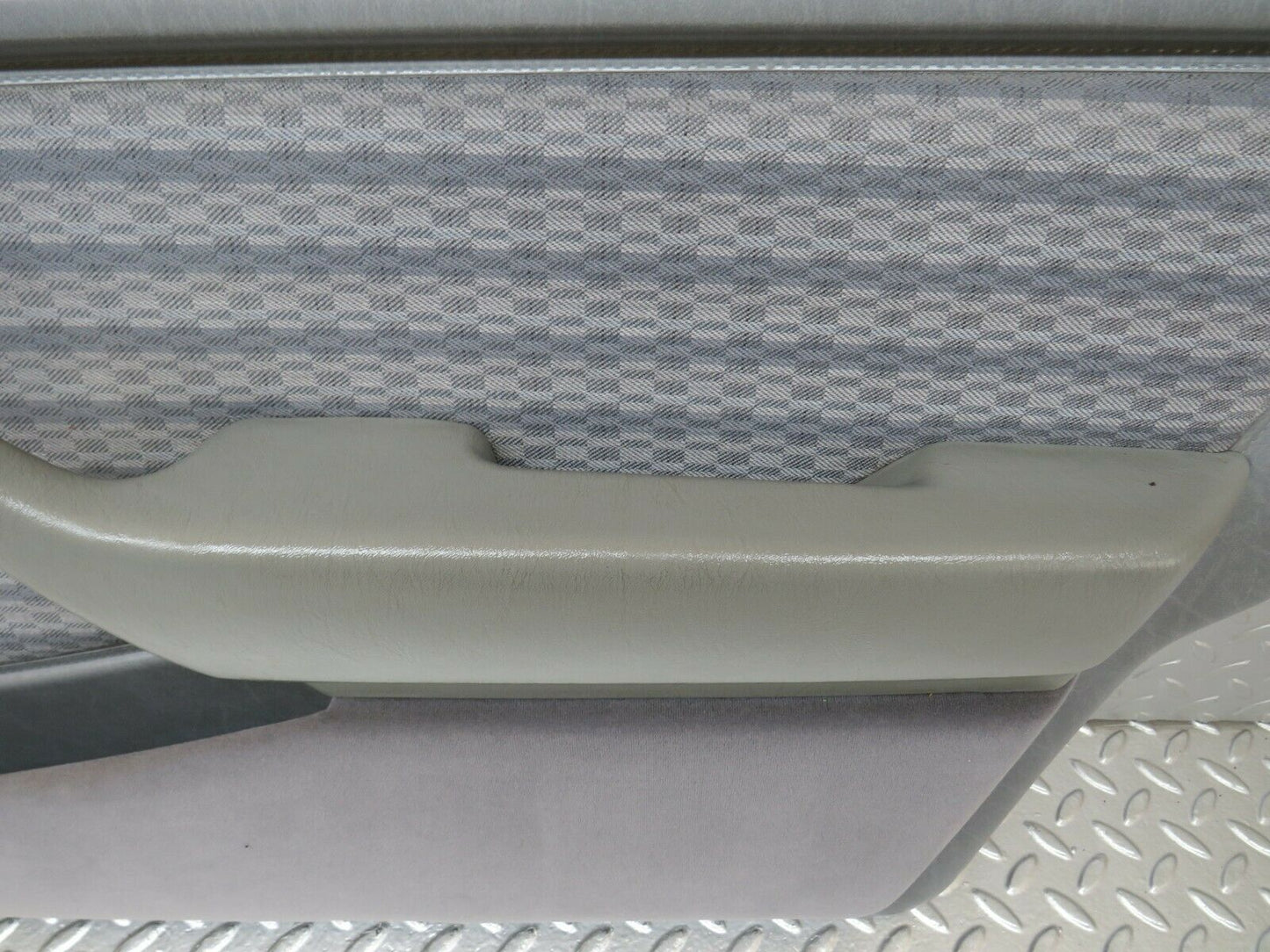 24219 Mercedes-Benz S124 220TE Wagon Front Right Door Card Grey