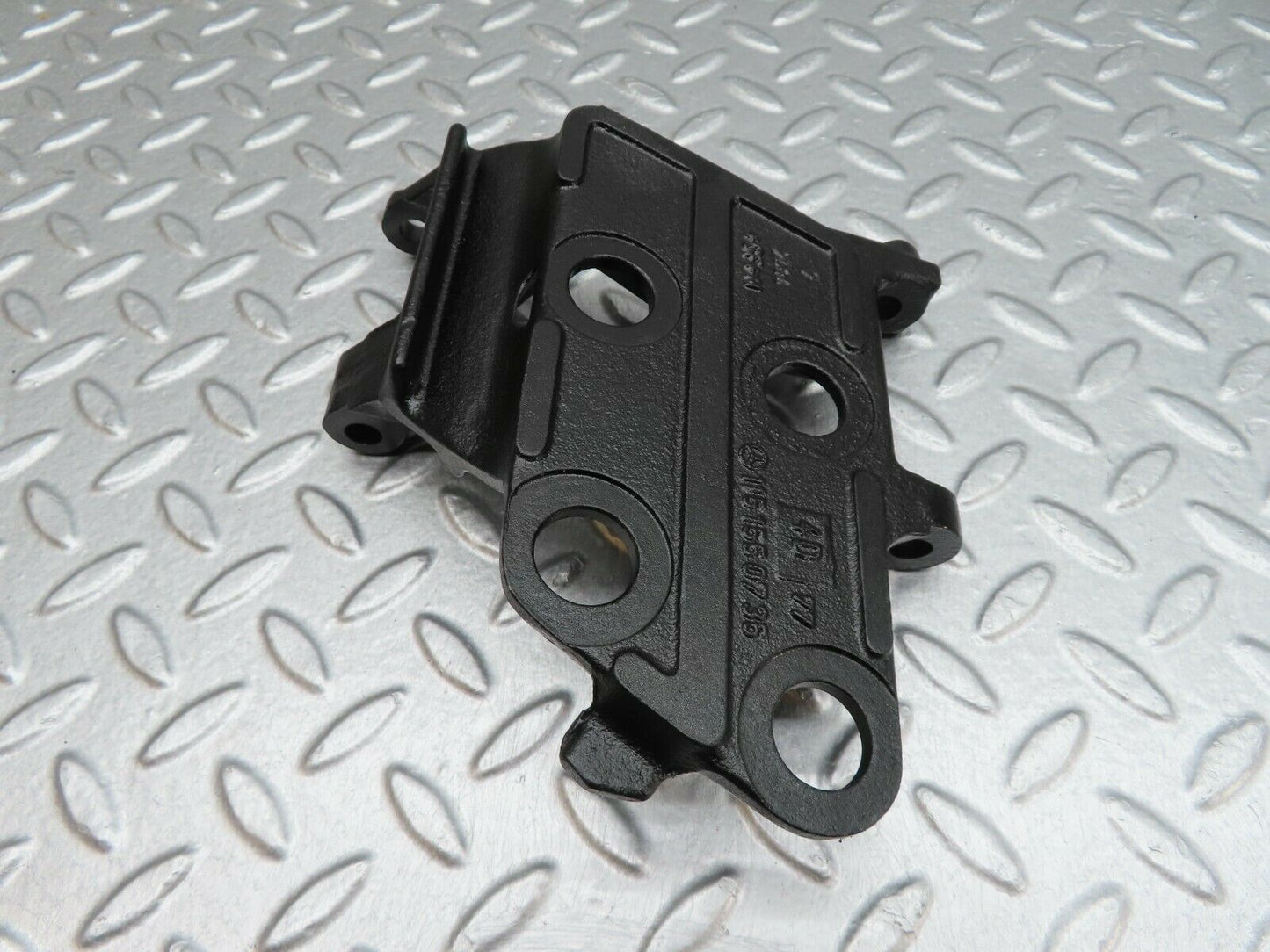 17993 Mercedes-Benz W123 200 Alternator Generator Bracket
