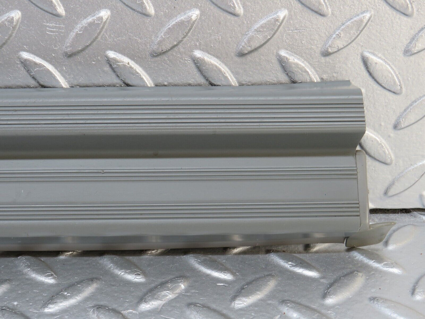33589 Mercedes-Benz W201 190E 2.0L Front Right Door Sill Trim Grey
