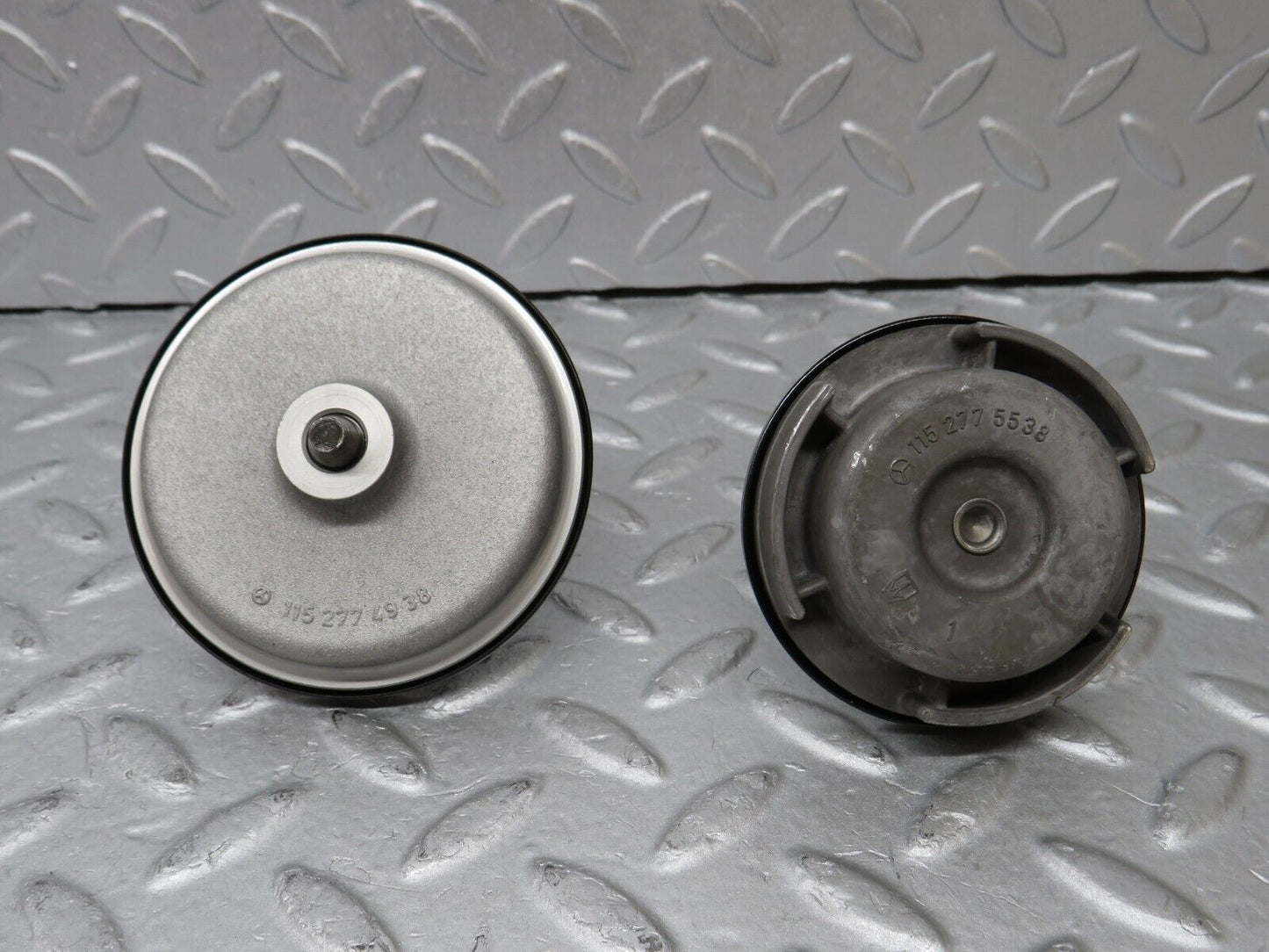 36437 Mercedes-Benz R107 450SL Automatic Gearbox Piston 2x 1152774938 1152775538