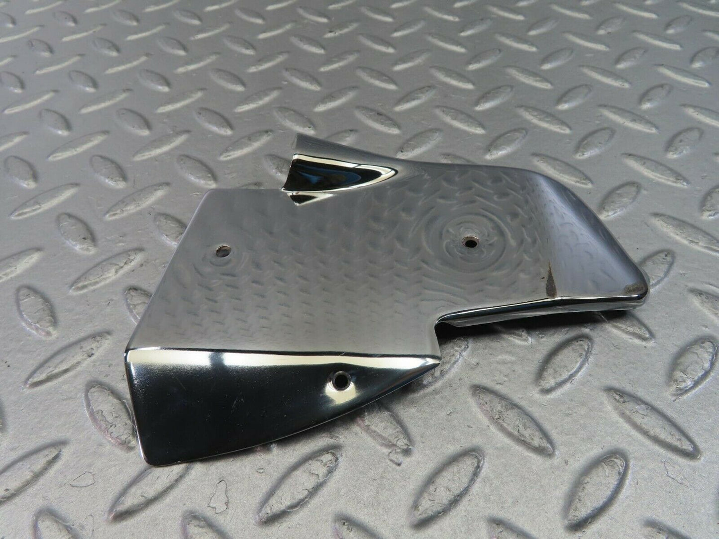 10116 Mercedes-Benz C123 230CE Coupe B Pillar Chrome Cover Plate Left Side