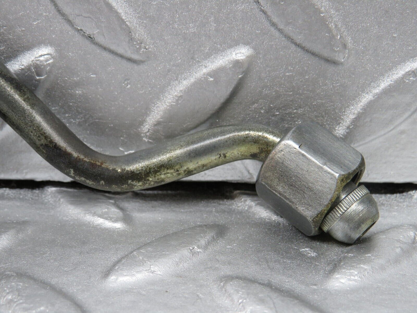 37110 Mercedes-Benz C126 420SEC Coupe Fuel Pipe Line
