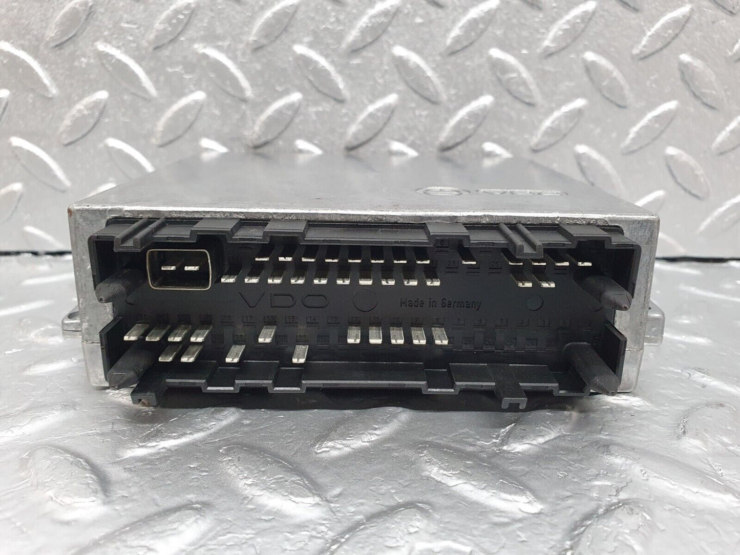 42168 Mercedes-Benz R129 320SL Coupe Electronic Gas Control Unit VDO 1295452432