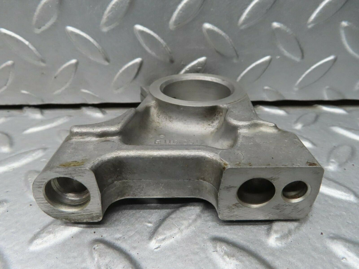 15639 Mercedes-Benz R107 450SL Camshaft Tower Bearing 1160513310