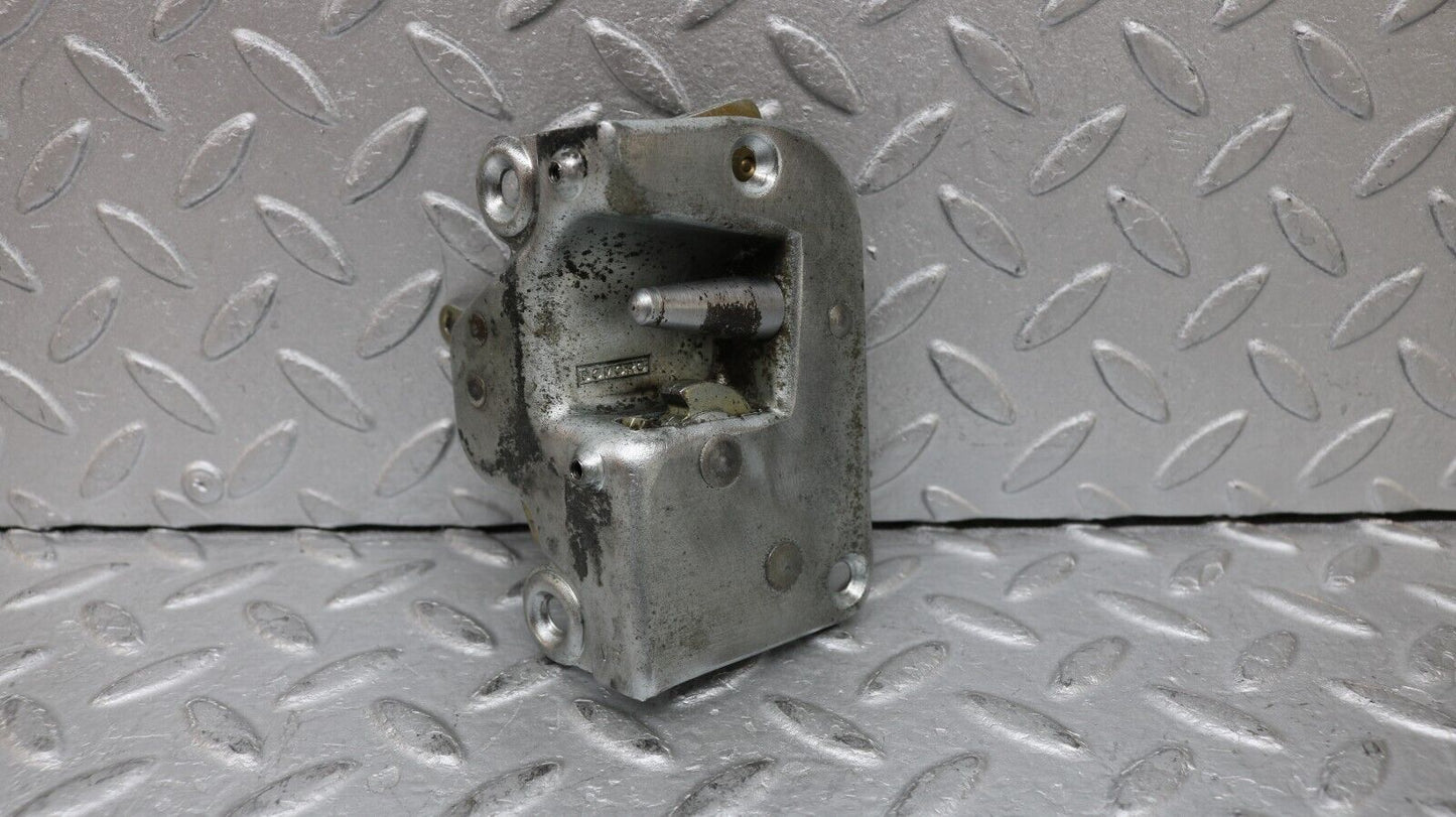 37266 Mercedes-Benz W109 300SEL Front Right Door Lock Mechanism