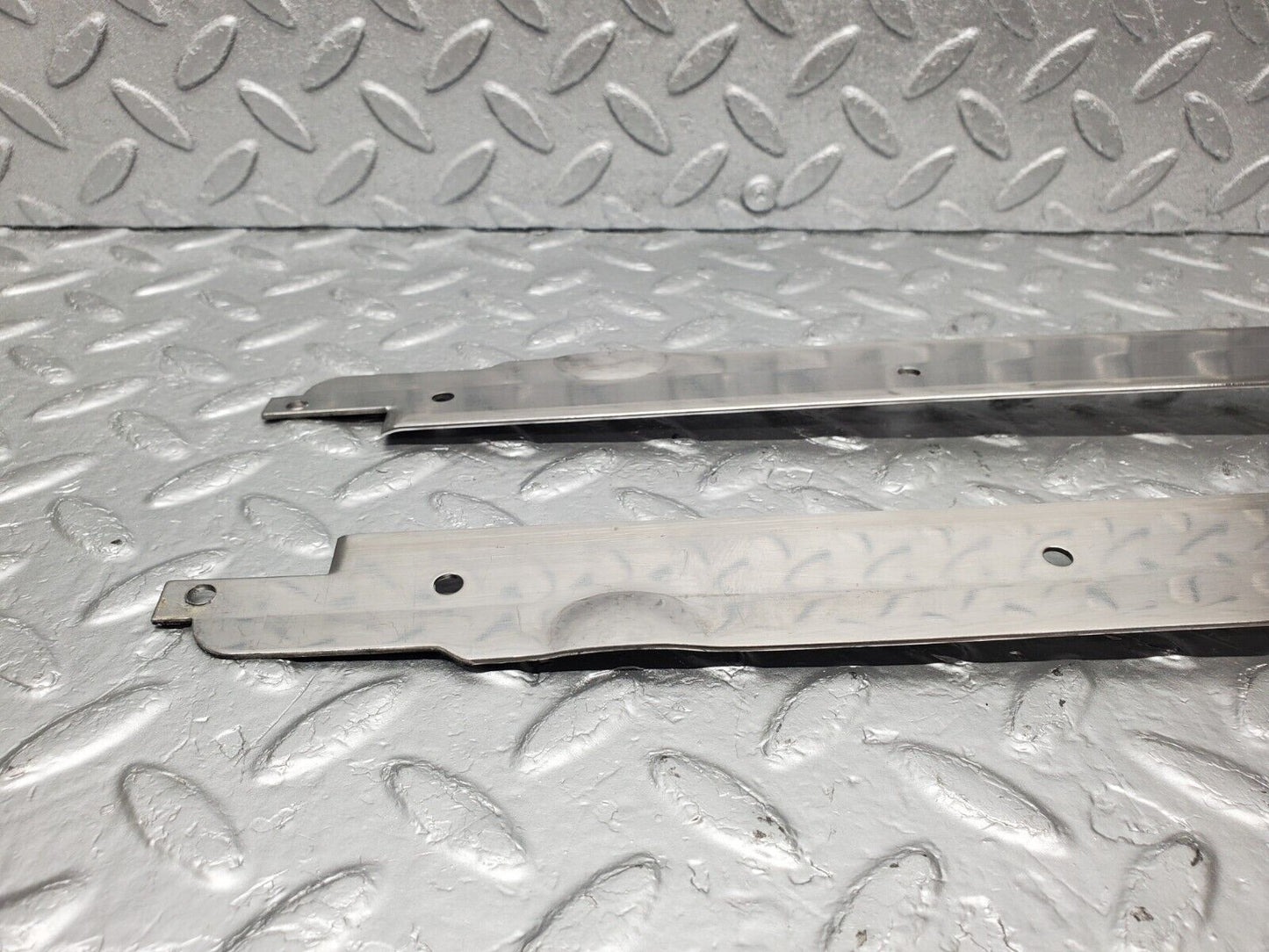 46678 Mercedes-Benz C123 280CE Coupe Sunroof Chrome Trim