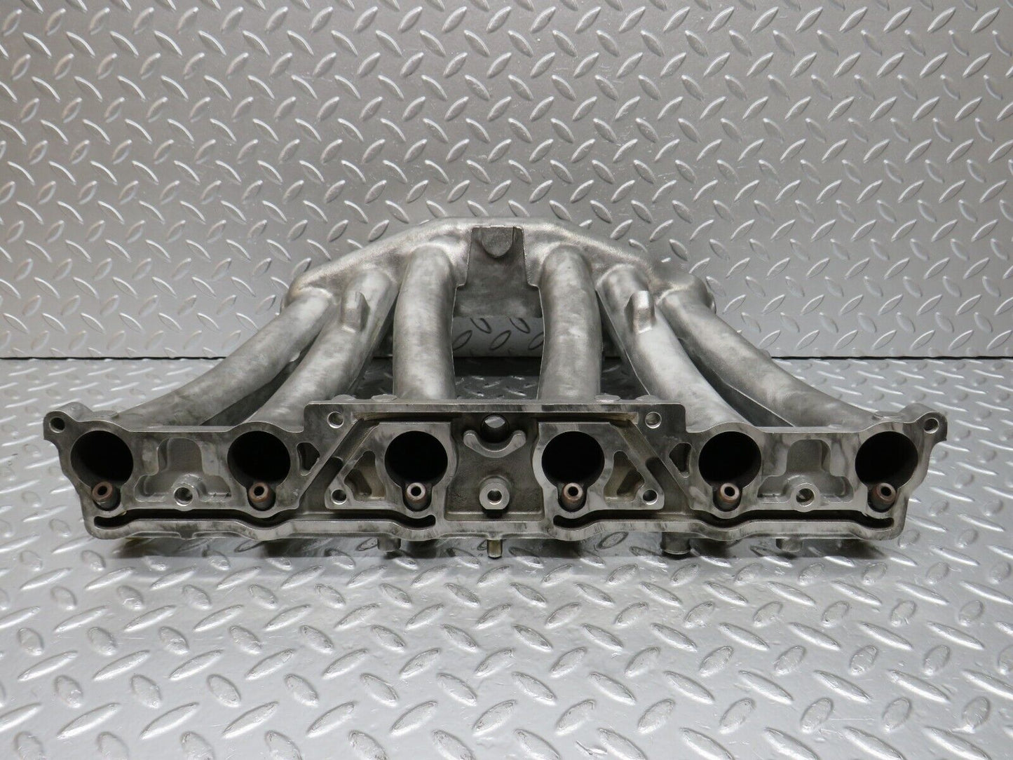 32690 Mercedes-Benz S124 300TE Wagon Intake Manifold 1031411601