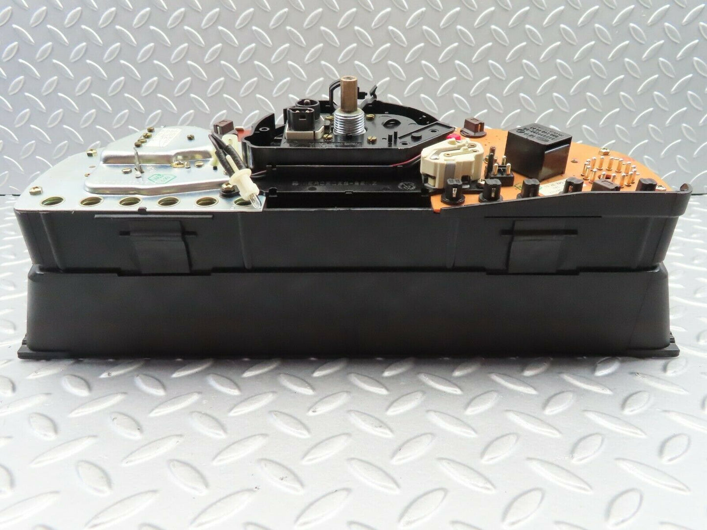 6558 Mercedes-Benz S124 E220 Wagon Instrument Cluster 1244401347