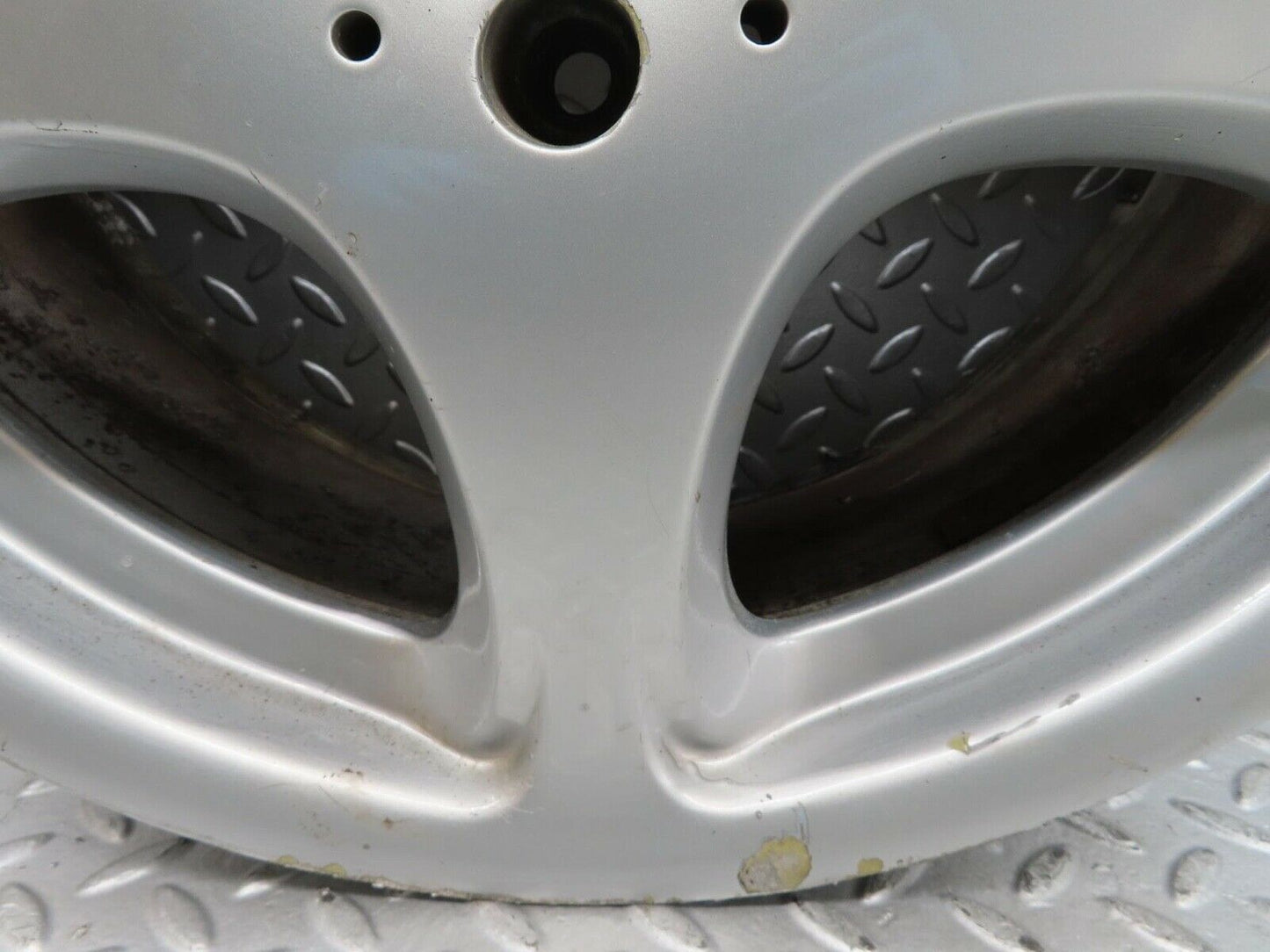 15221 Mercedes-Benz W220 S430 Alloy Wheel 8Jx18H2 ET44 2204010302