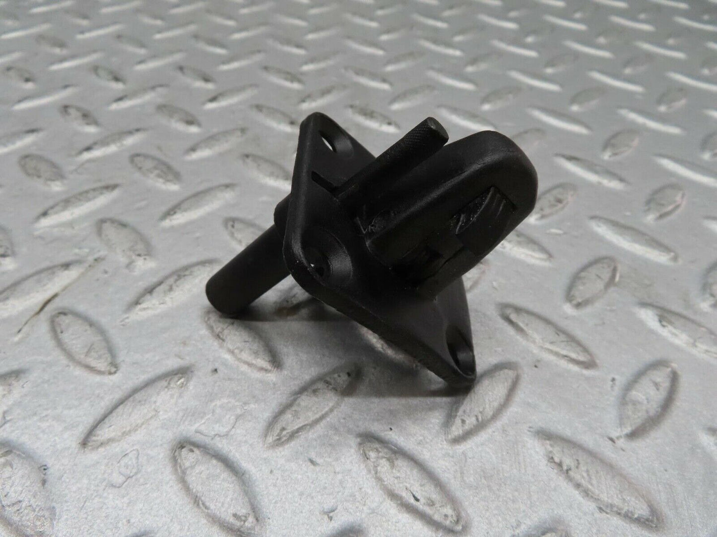 12447 Mercedes-Benz W108 280SE 3.5 Bonnet Lock Catch