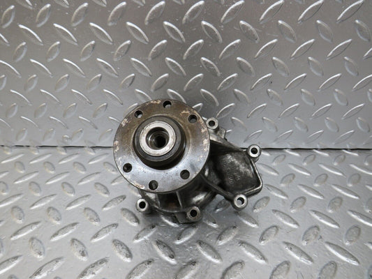 25365 Mercedes-Benz W201 190D Water Pump 6032010110