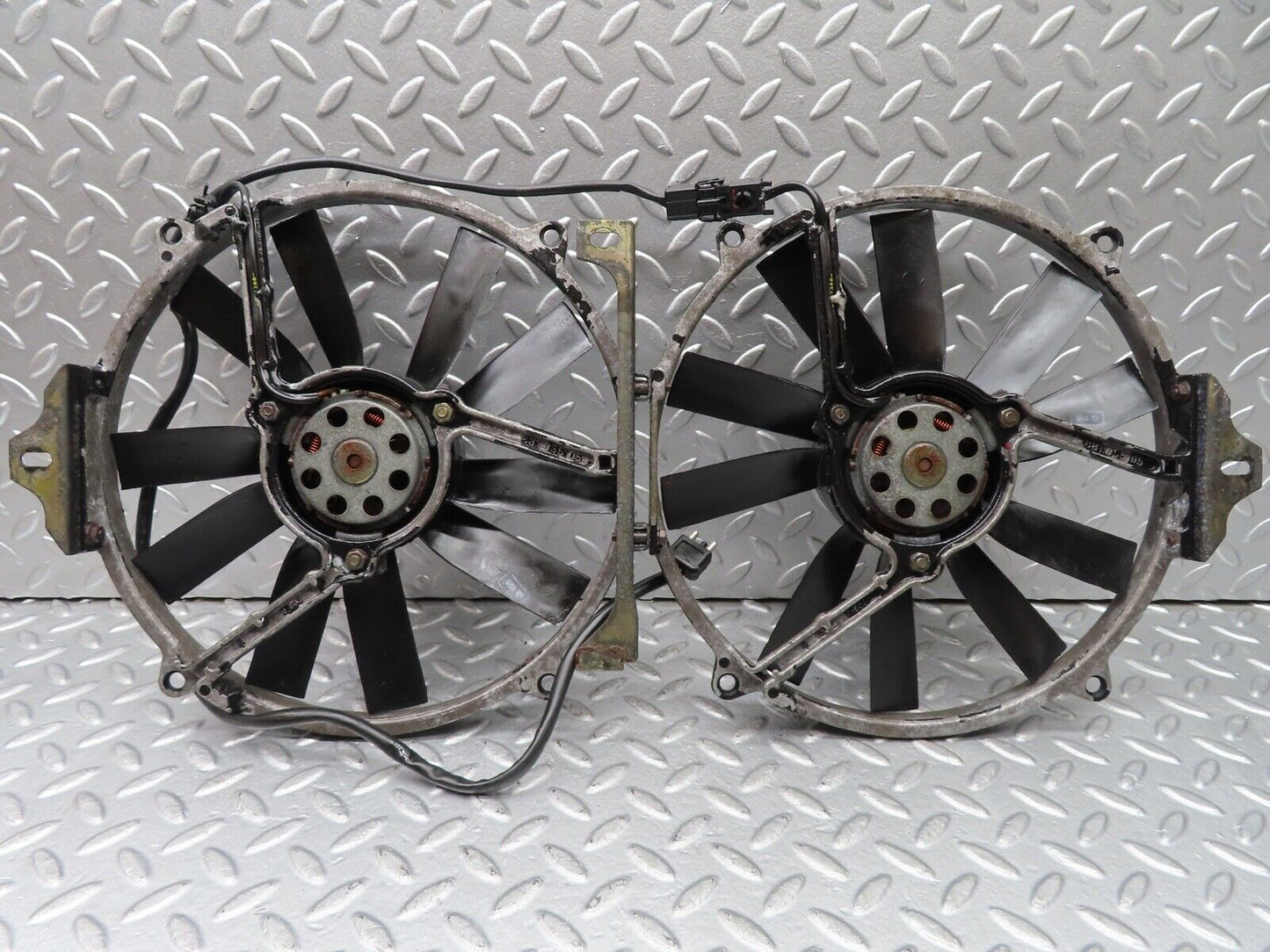 20076 Mercedes-Benz R129 300SL Coupe Radiator Cooling Fan 1295051055