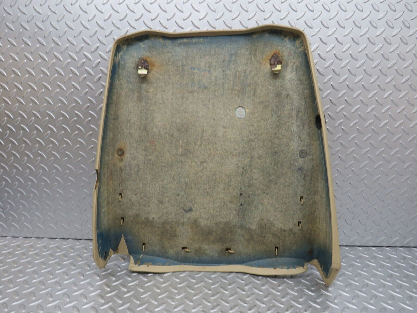 37069 Mercedes-Benz C126 420SEC Coupe Front Left Seat Rear Cover Beige