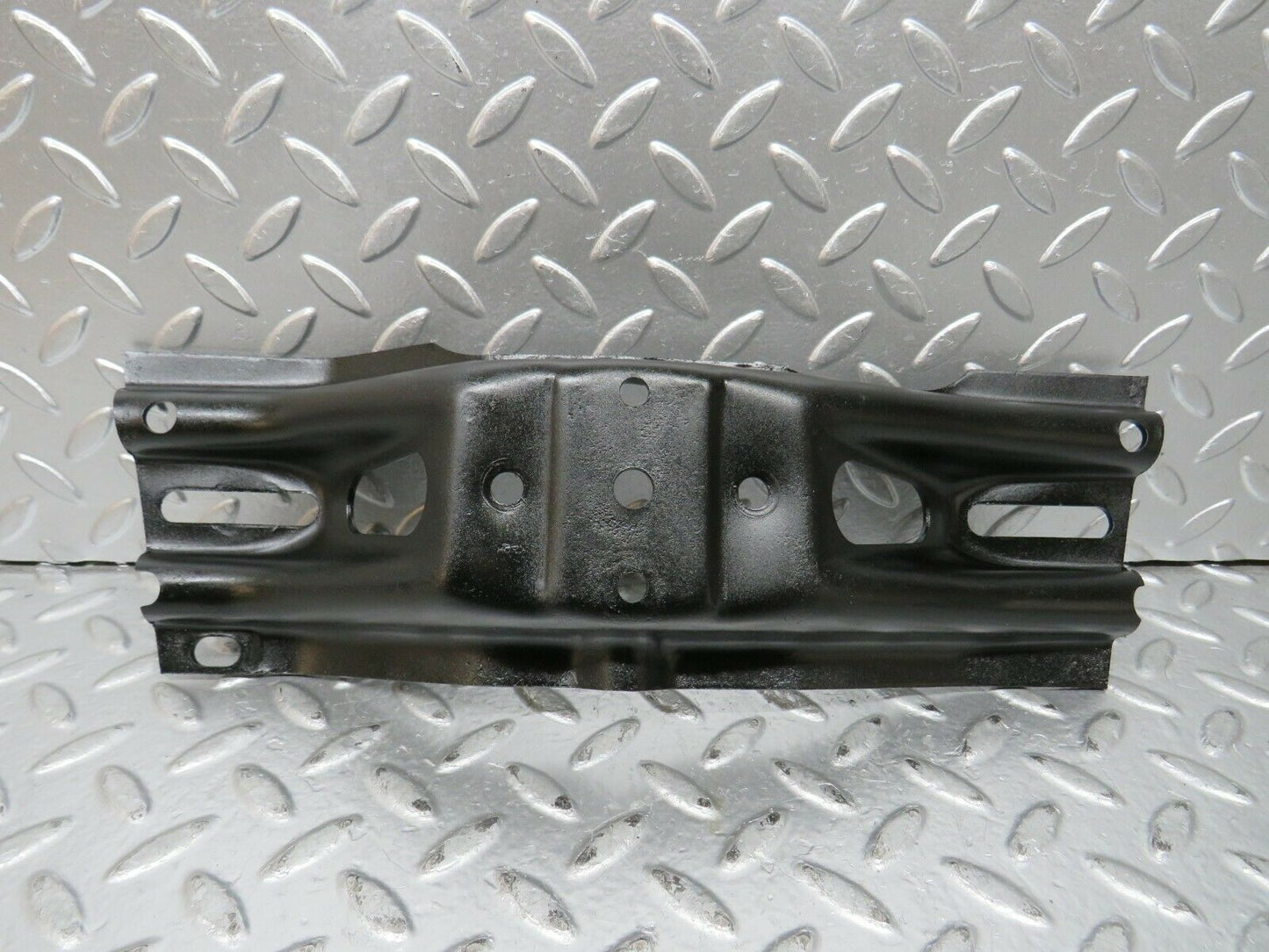23511 Mercedes-Benz W114 280E Gearbox Mount Bracket