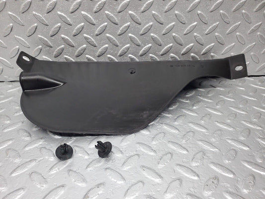 45630 Mercedes-Benz W126 420SE Vacuum Pump Housing Cover 1268050914