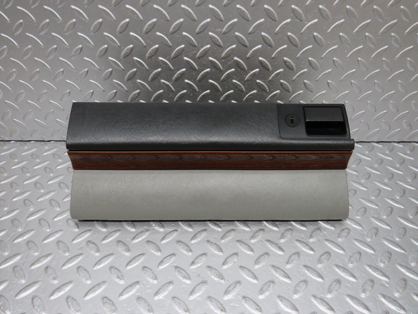 31344 Mercedes-Benz S124 220TE Wagon Glove Box Door Grey
