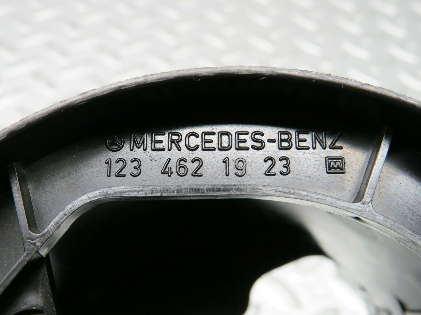 22077 Mercedes-Benz S123 280TE Wagon Steering Column Surround Cover 1234621923