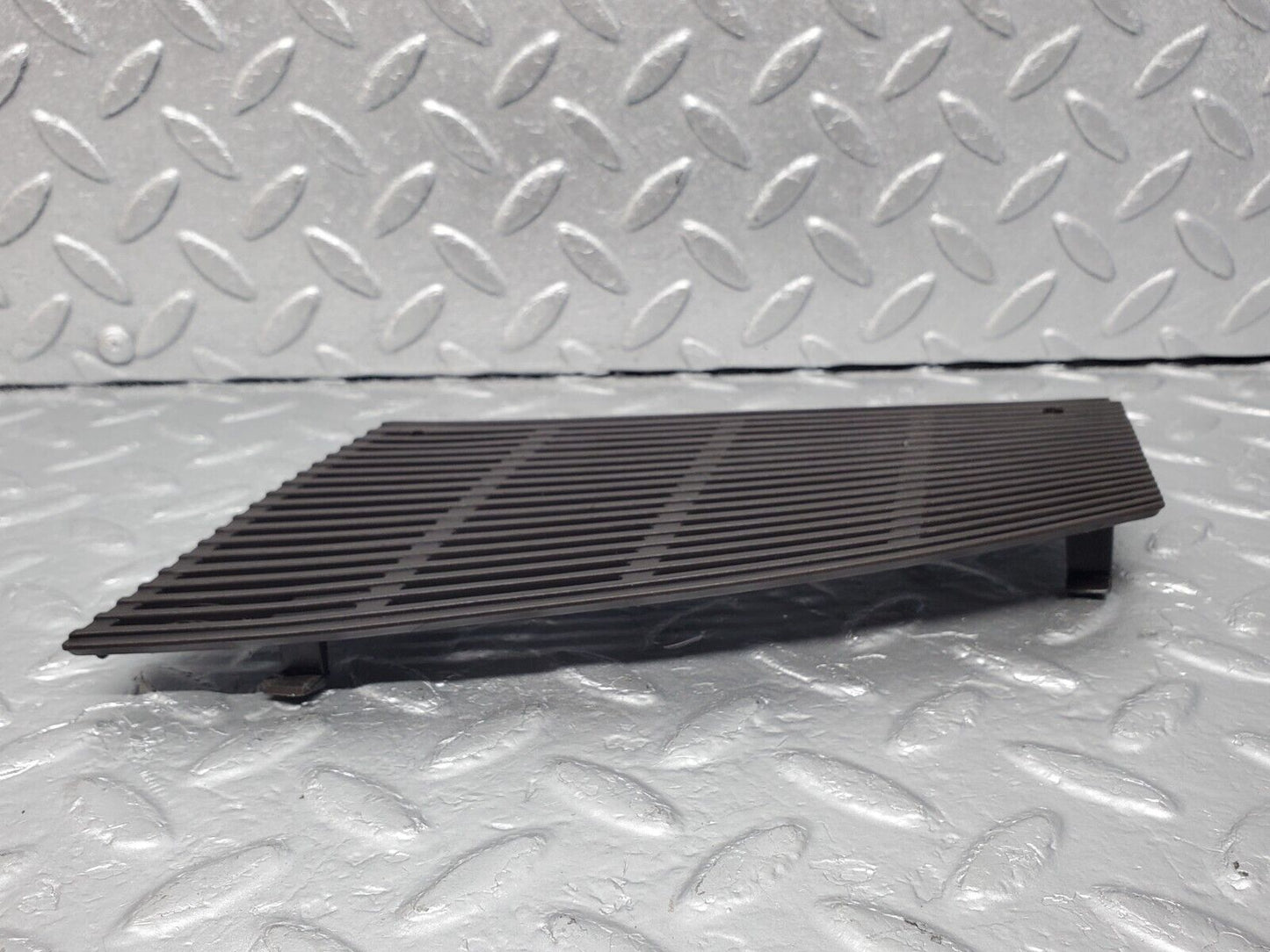 45958 Mercedes-Benz W126 420SE Dashboard Speaker Cover Left Side 1266806839