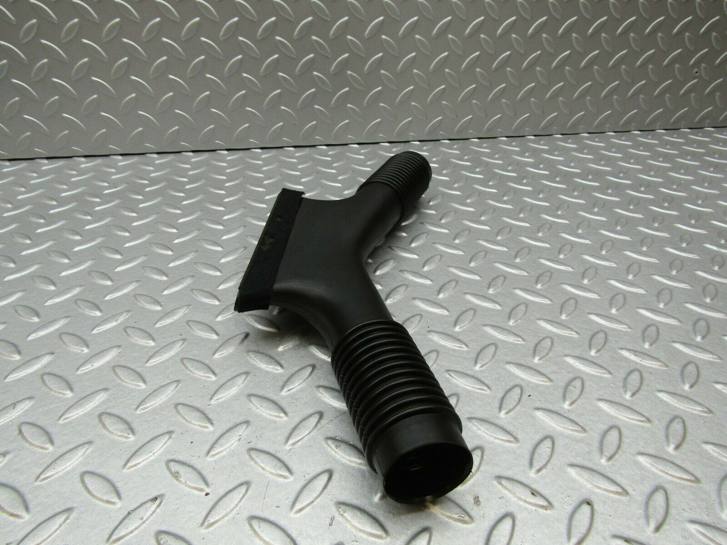 3372 Mercedes-Benz W108 280SE Heater Air Duct Vent Centre