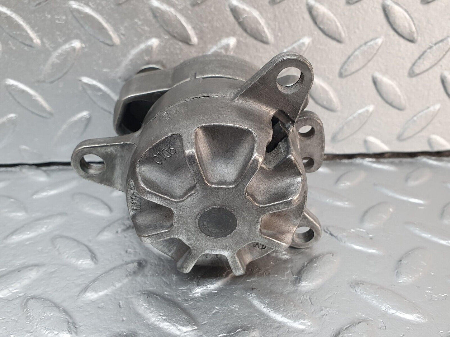 41880 Mercedes-Benz W202 C200 Belt Tensioner