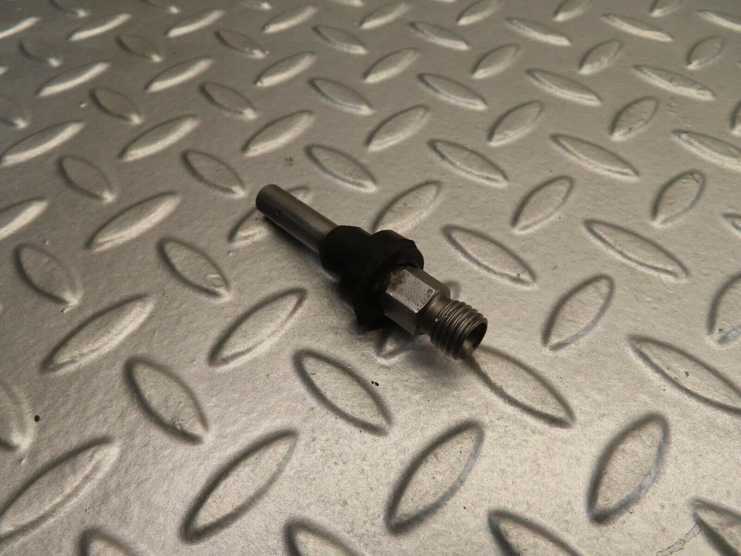 11735 Mercedes-Benz R107 450SL Fuel Injector Bosch
