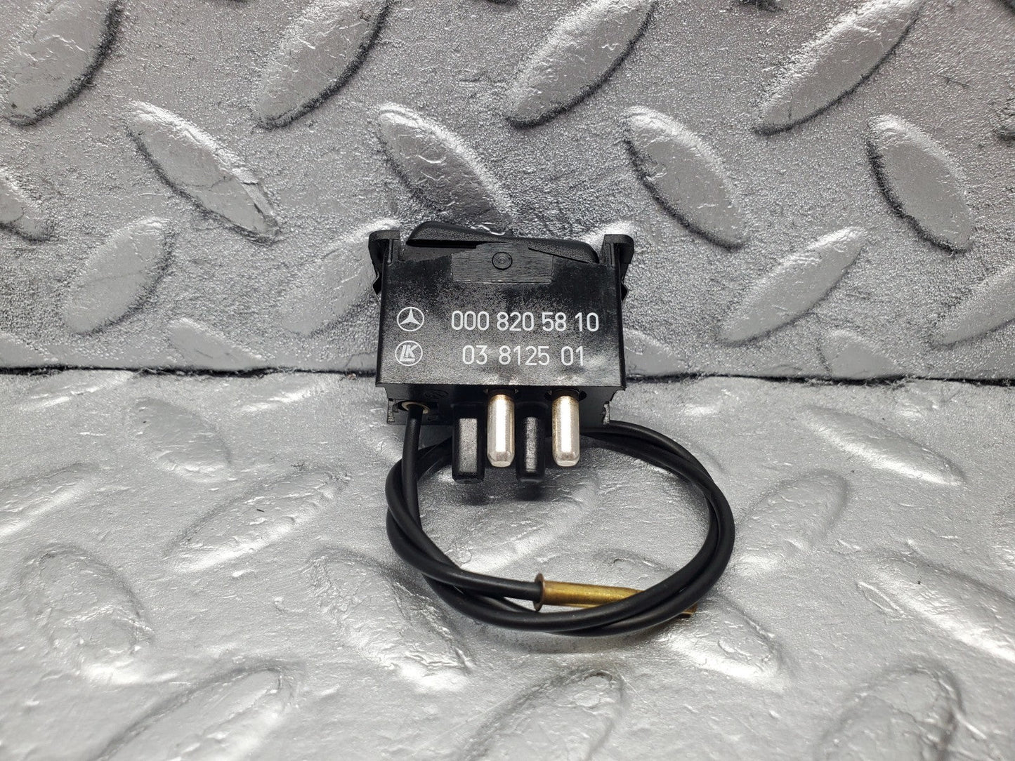 W201 Baby Benz interior dome light switch used OEM
