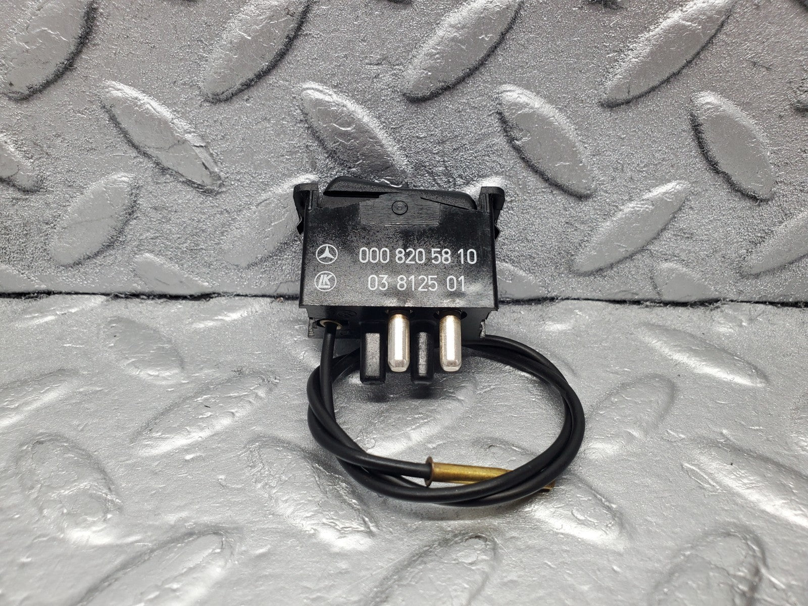 W201 Baby Benz interior dome light switch used OEM