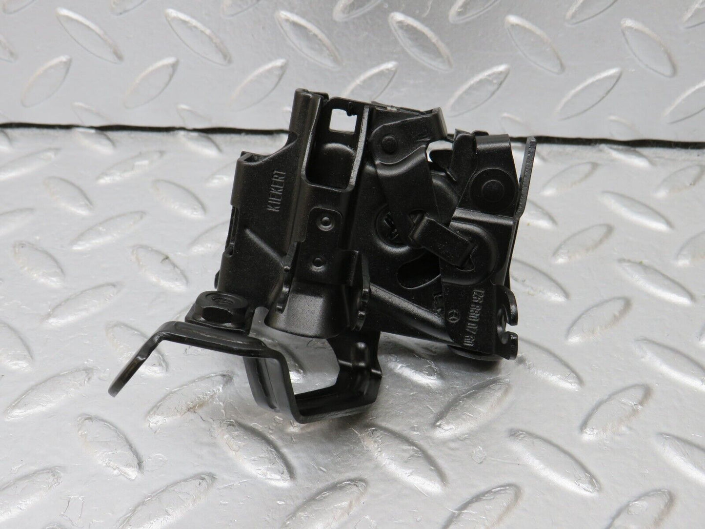 34591 Mercedes-Benz C126 380SEC Coupe Bonnet Lock Latch Left 1268800760