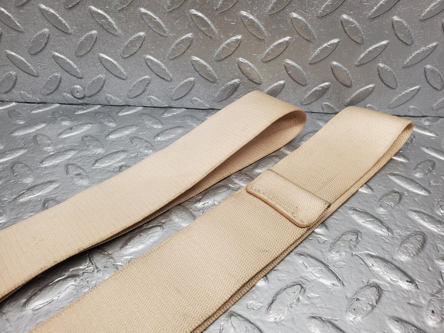 46979 Mercedes-Benz R129 320SL Coupe Rear Seat Belt With Buckles 1298600369