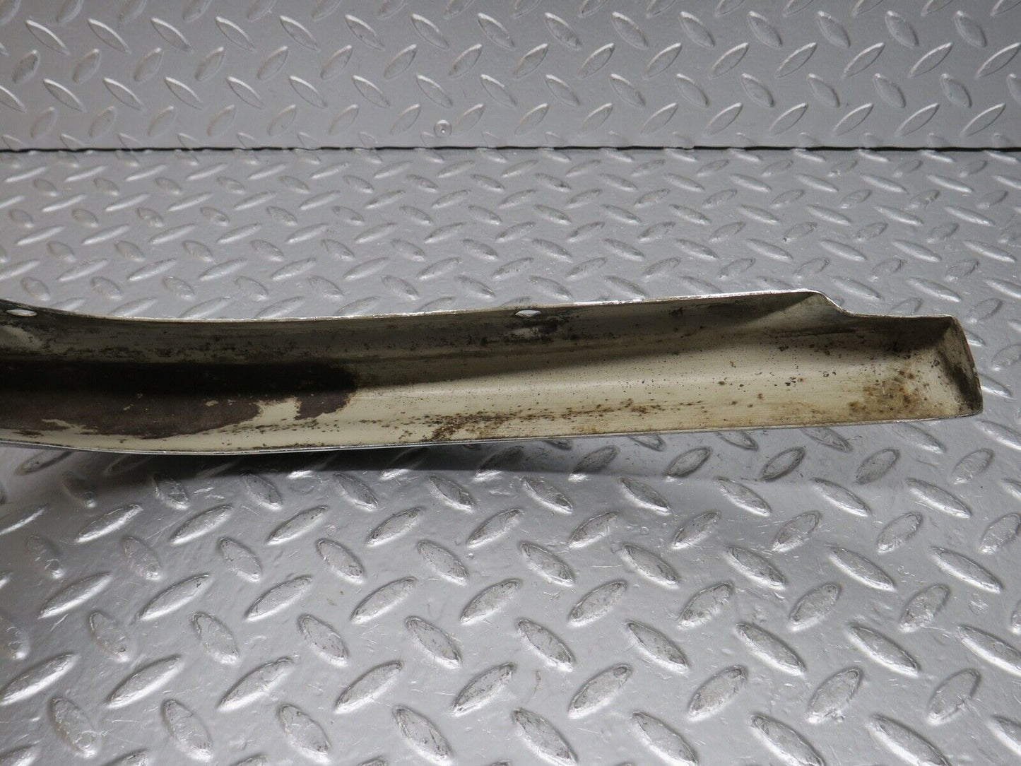 0406 Mercedes-Benz W108 280SE Front Upper Bumper Left