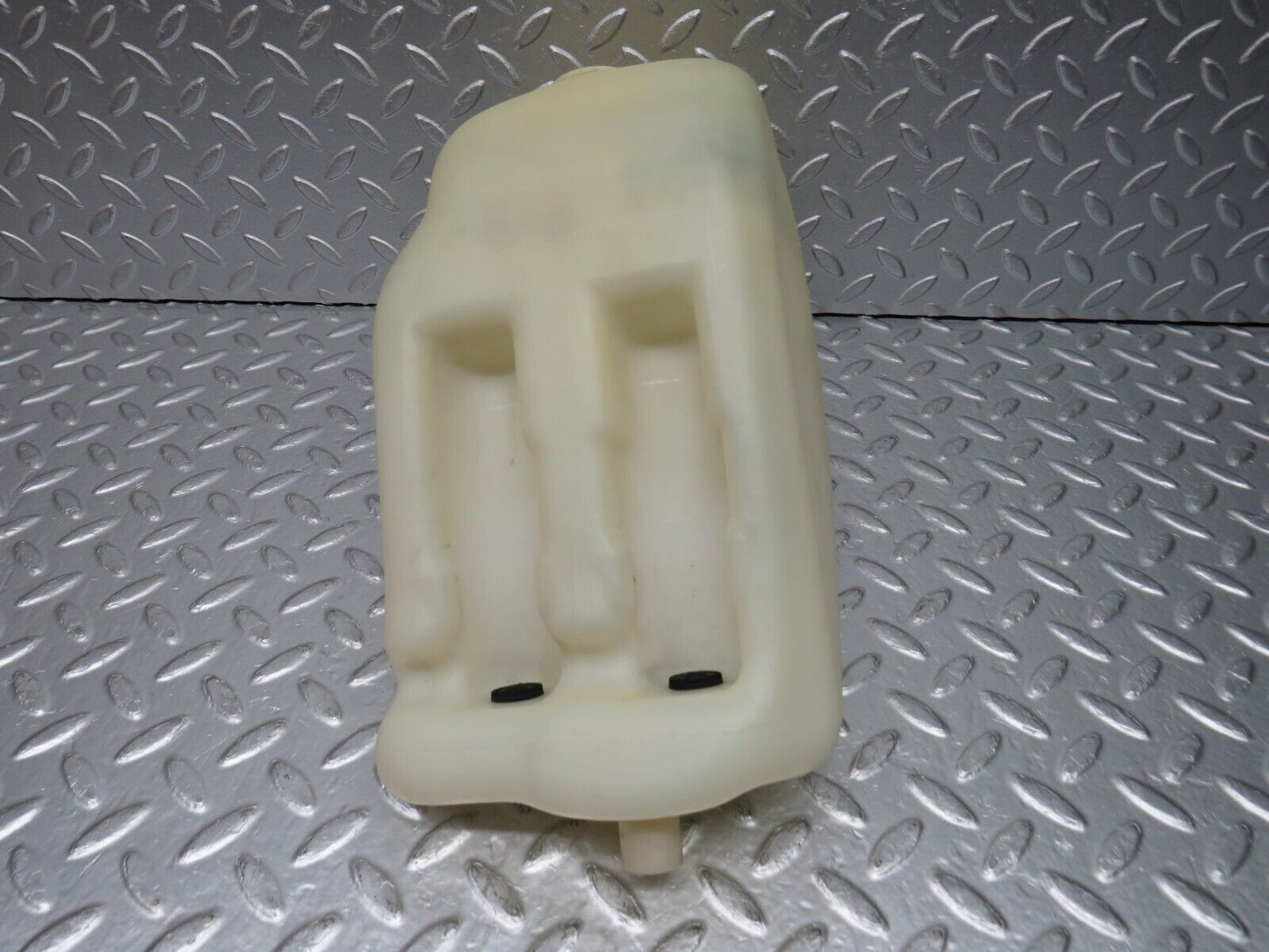 32561 Mercedes-Benz S124 300TE Wagon Windscreen Washer Fluid Tank 1248690520