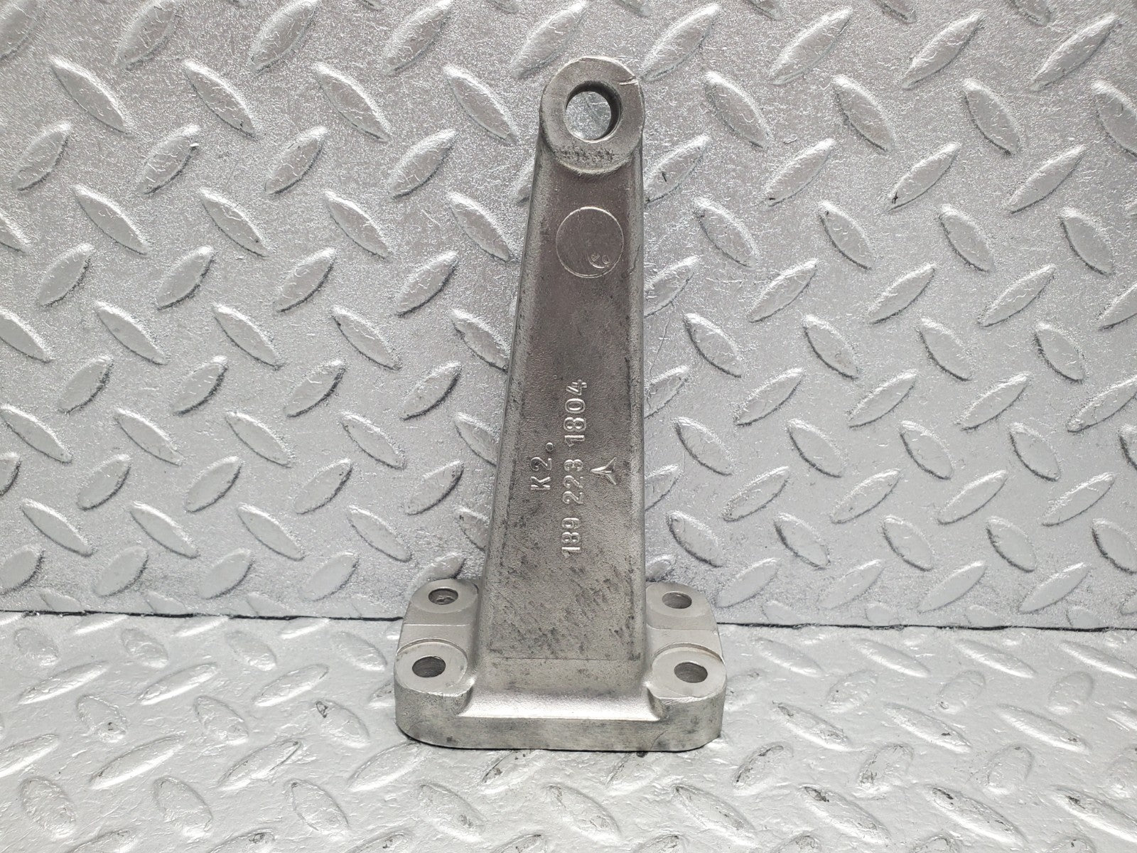W112 engine mount bracket right side used OEM