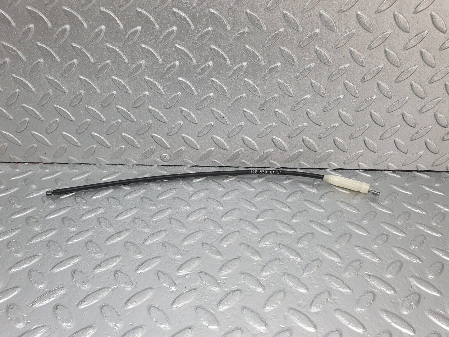43762 Mercedes-Benz C126 380SEC Coupe Heater Control Cable 1268300131