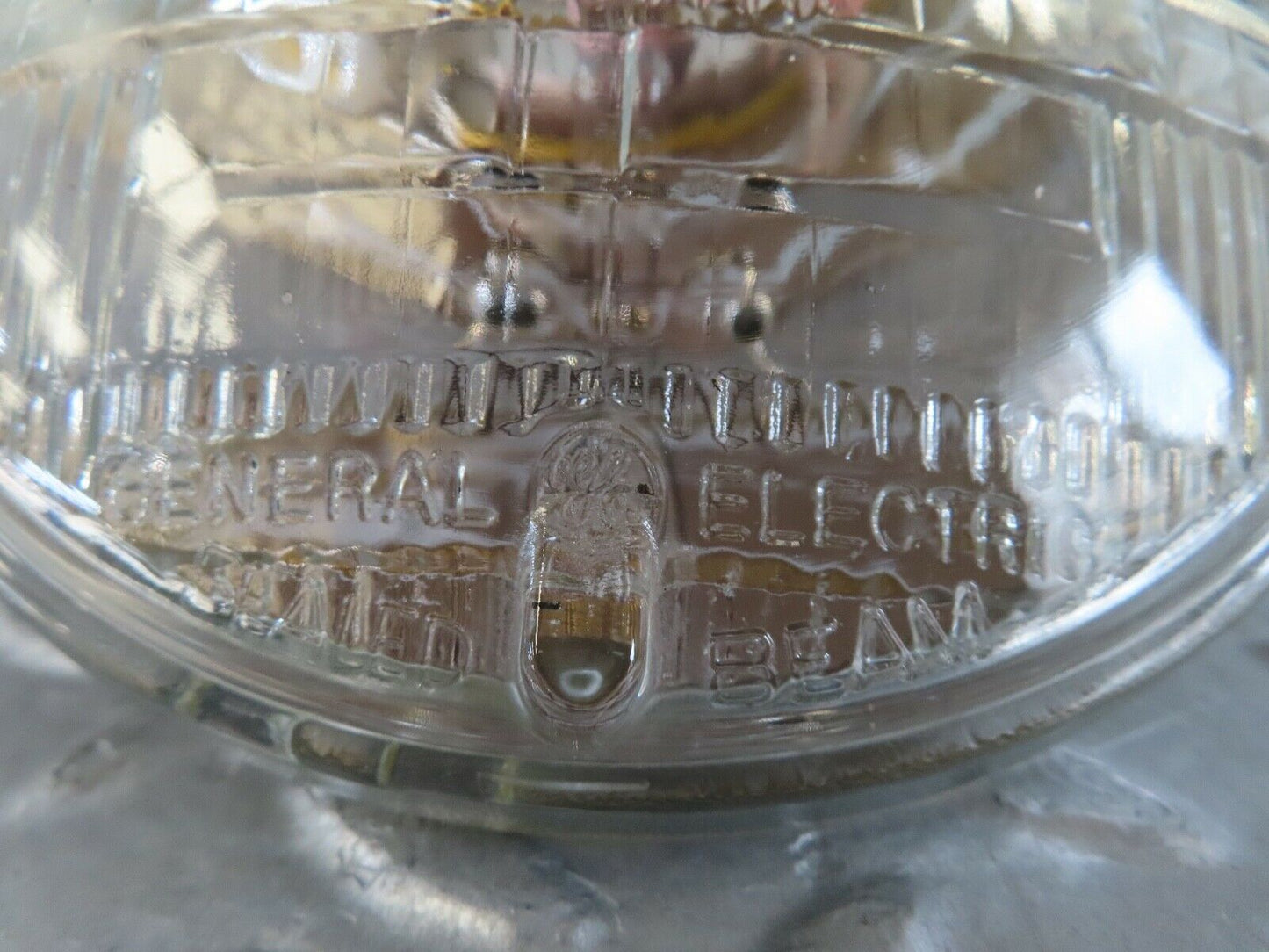 18447 Mercedes-Benz W111 220SE Coupe Headlight