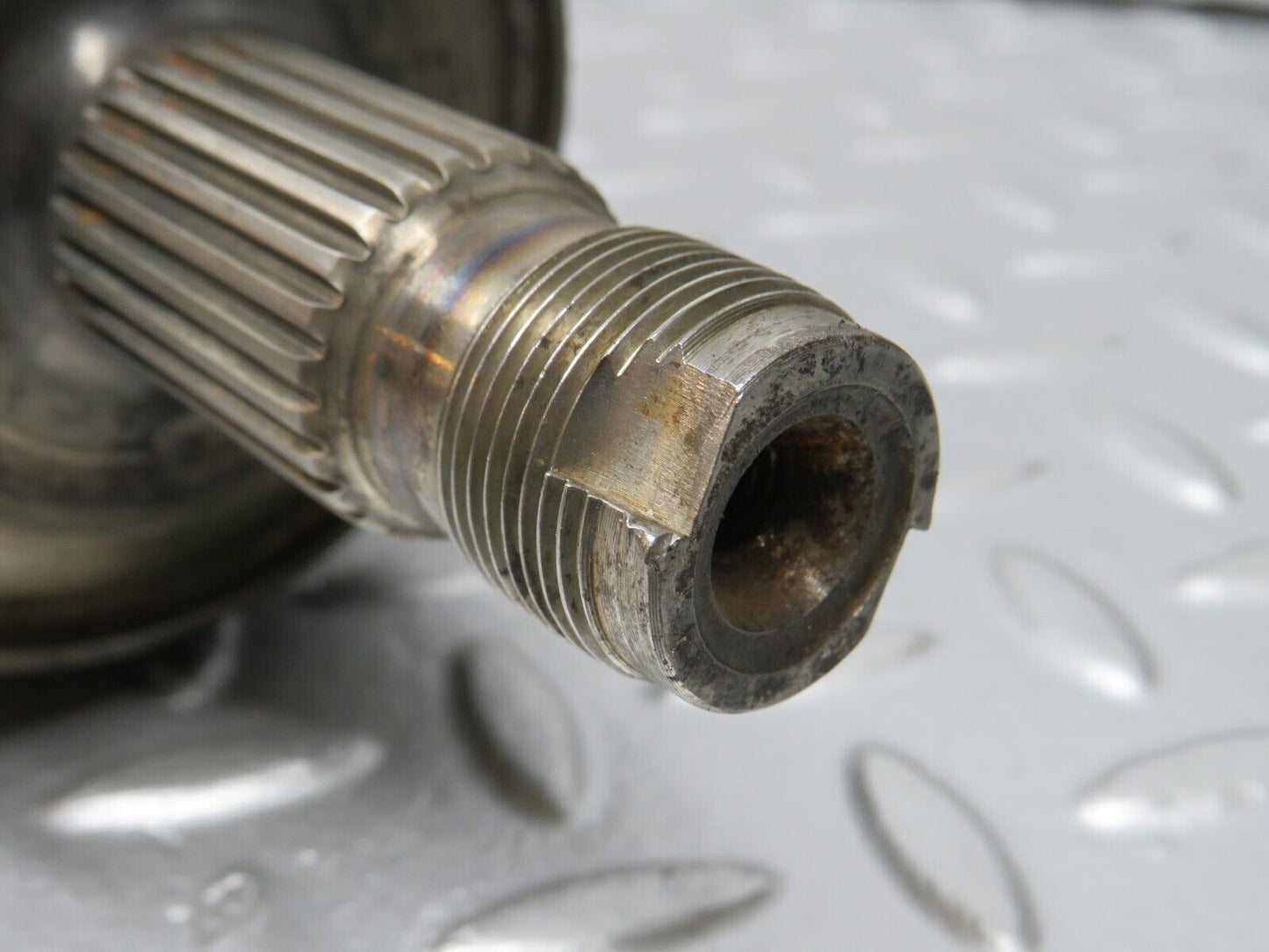 32674 Mercedes-Benz S124 300TE Wagon Axle Shaft Drive Shaft
