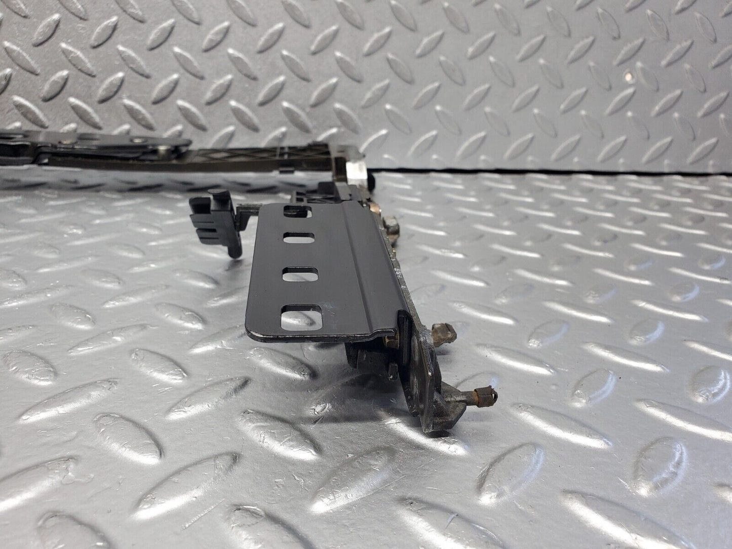 45989 Mercedes-Benz W126 420SE Power Sunroof Mechanism