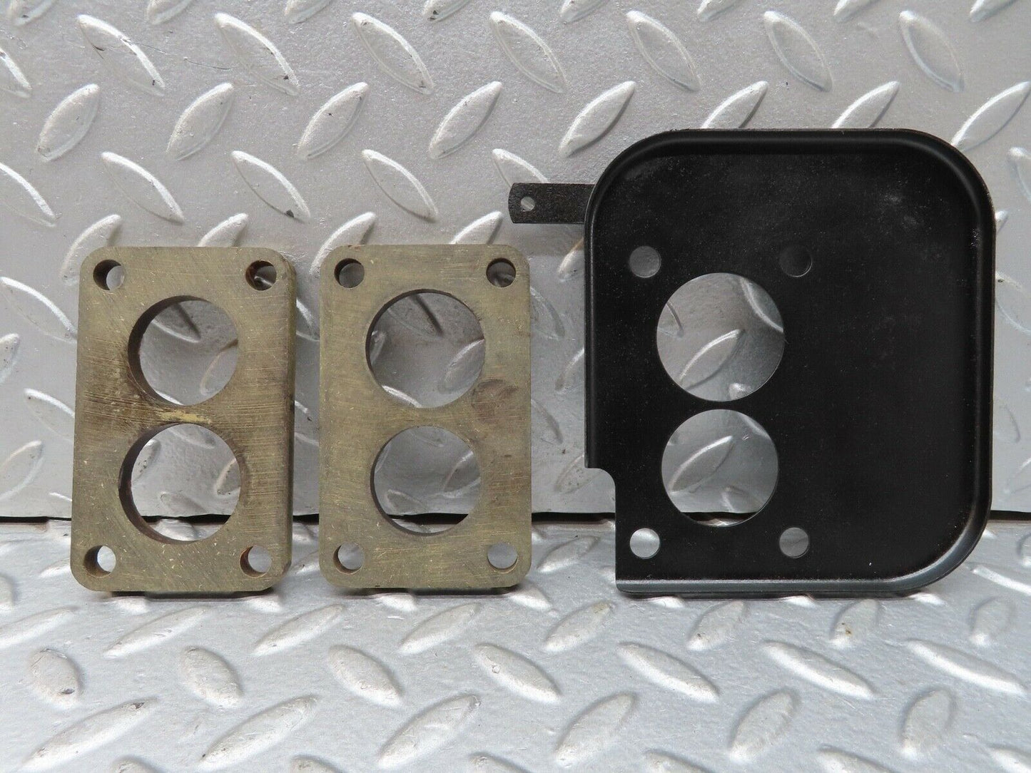 18746 Mercedes-Benz W120 W121 Ponton Carburettor Bakelite Base And Drip Plate
