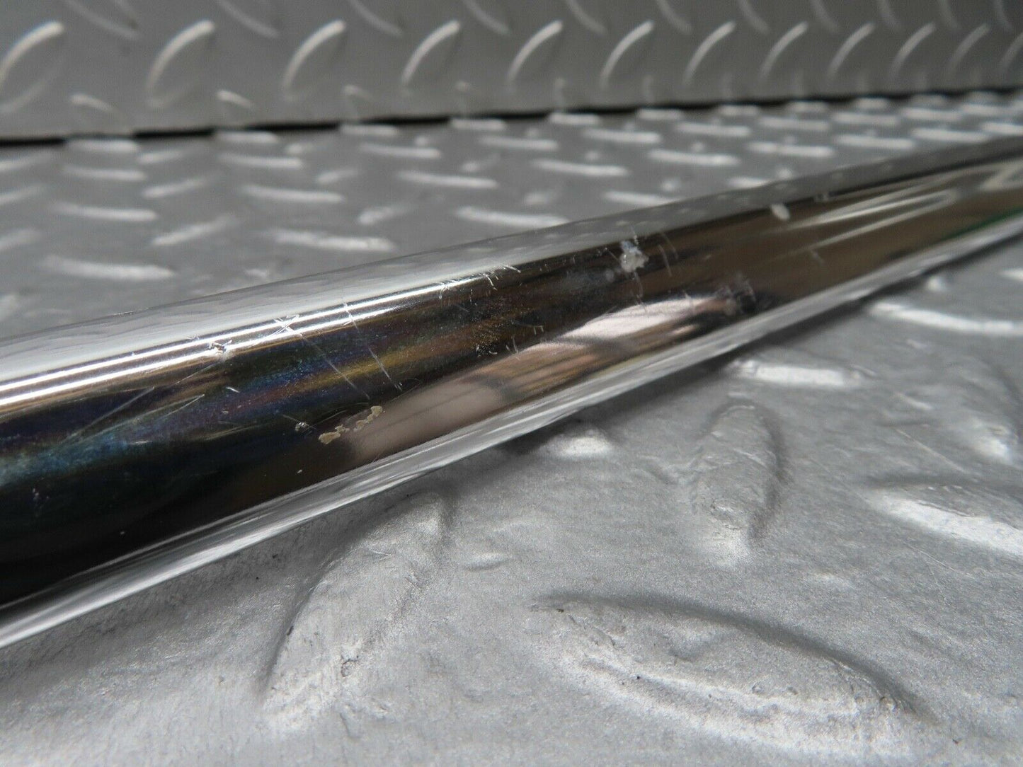 18141 Mercedes-Benz W123 200 Rear Right Door Chrome Moulding Trim