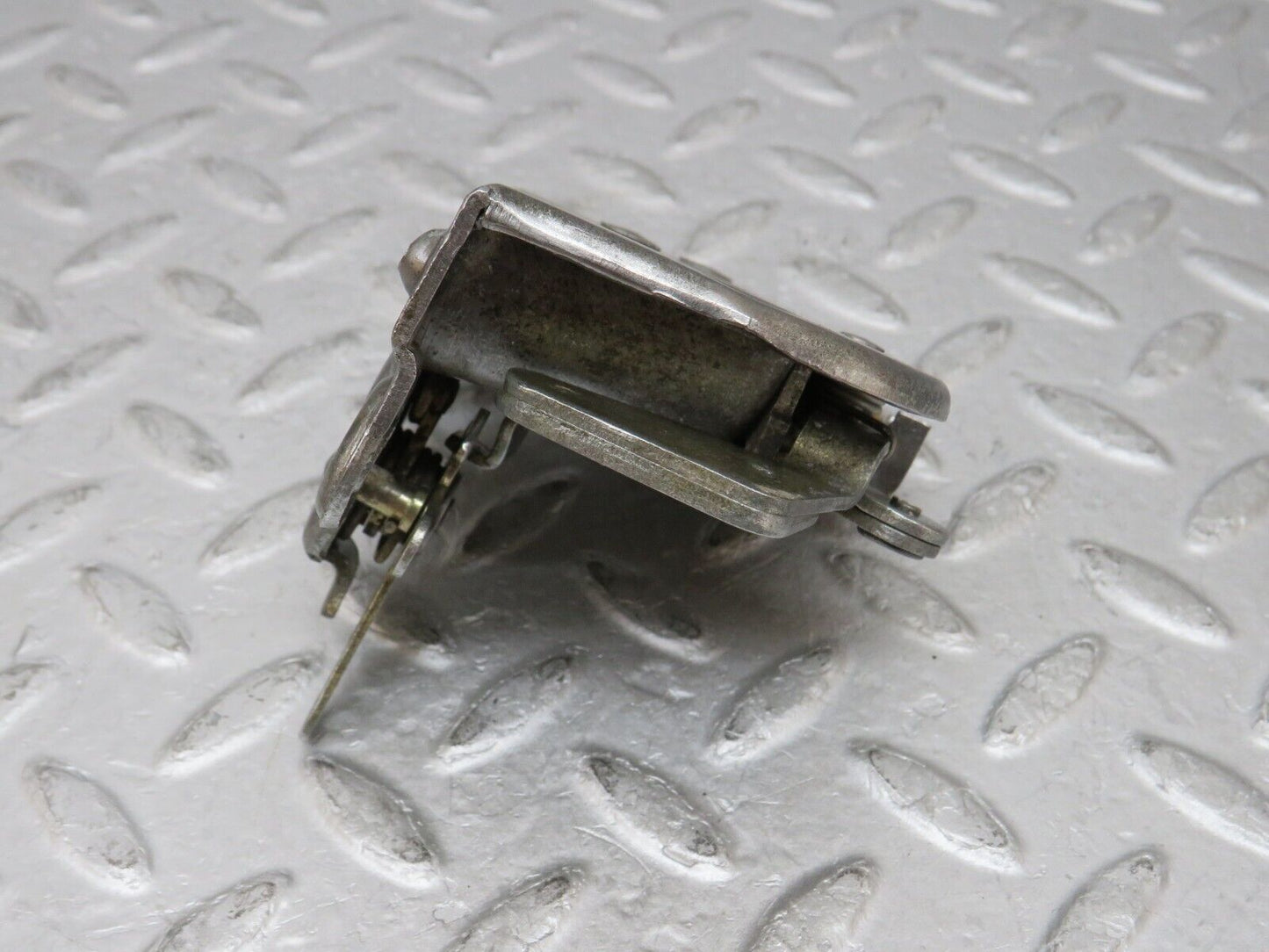 35736 Mercedes-Benz W108 Front Left Door Lock Mechanism