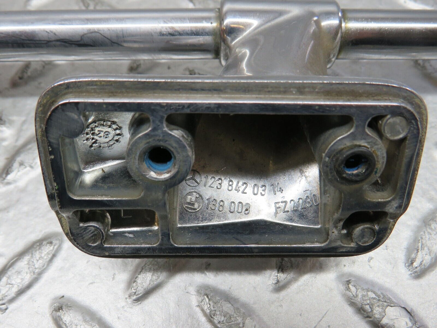 28226 Mercedes-Benz S123 240D Wagon Roof Rack Roof Chrome Bar Pair 1238420714