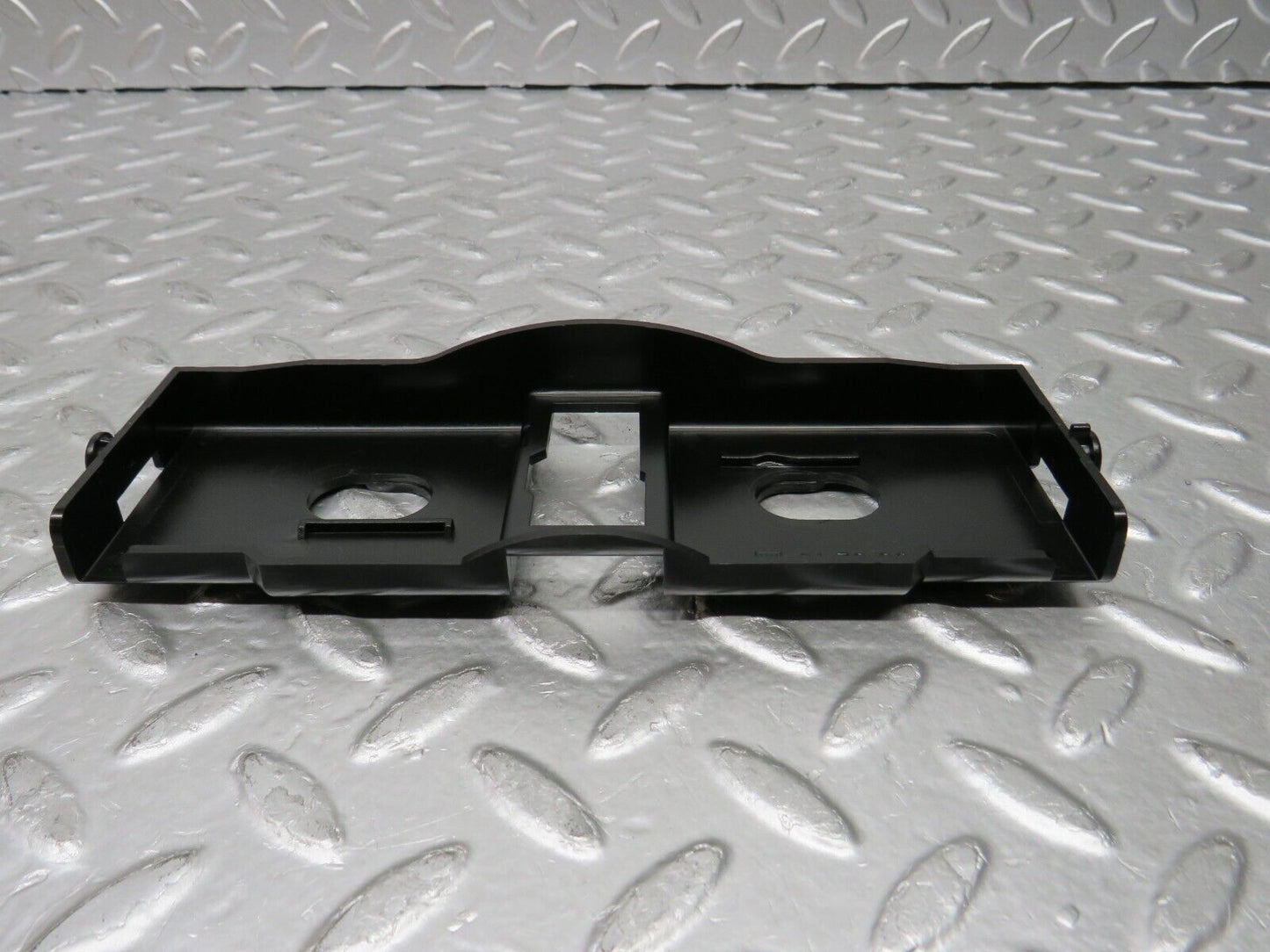 29415 Mercedes-Benz W124 230E Heating Regulator Holder