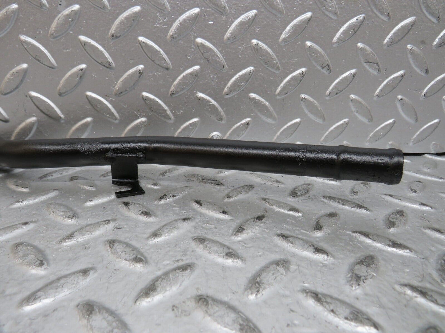 29130 Mercedes-Benz C124 320CE Coupe Water Cooling Pipe