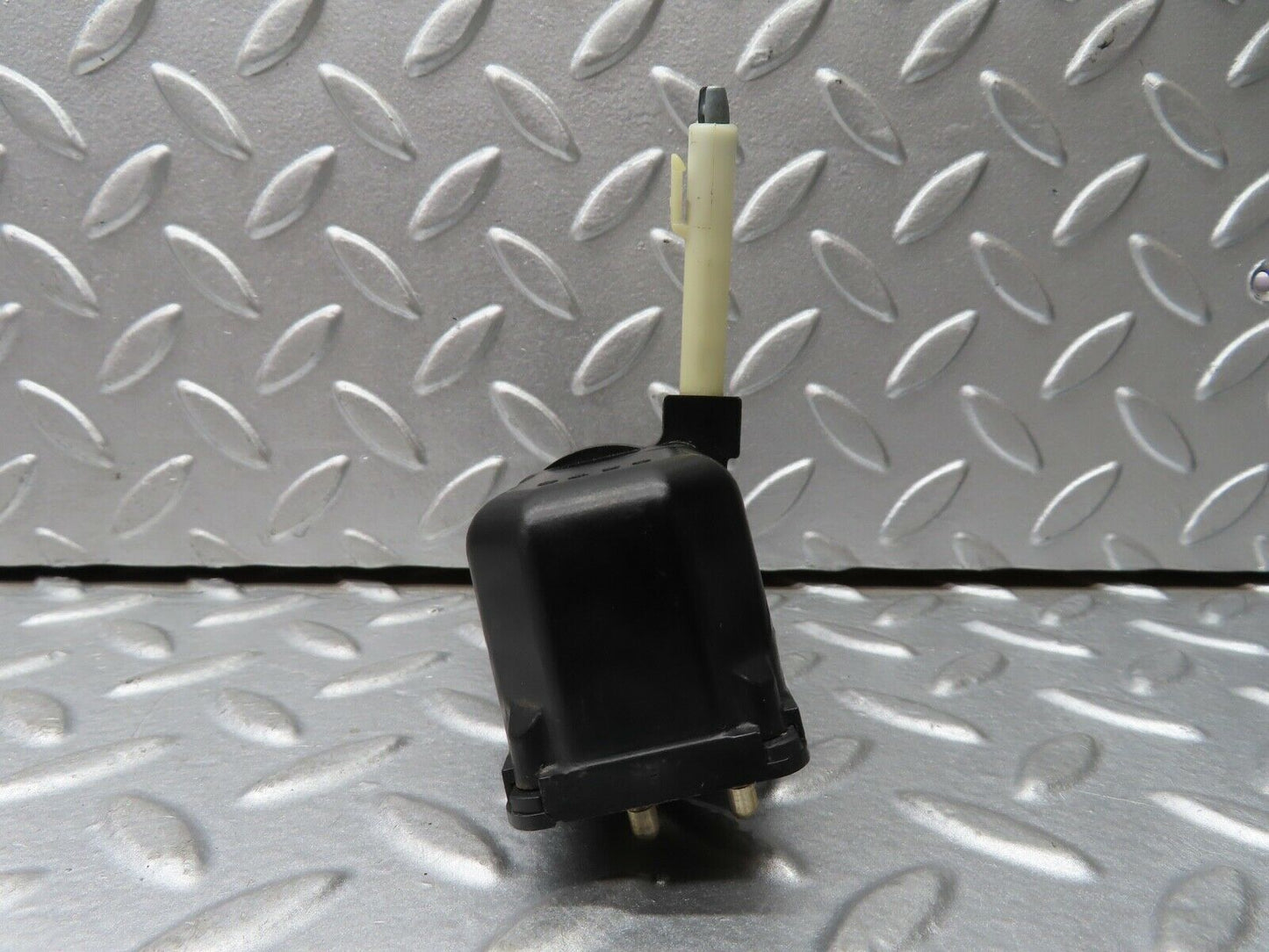19210 Mercedes-Benz W123 300D Heater Switch Heating Controller 1238200010