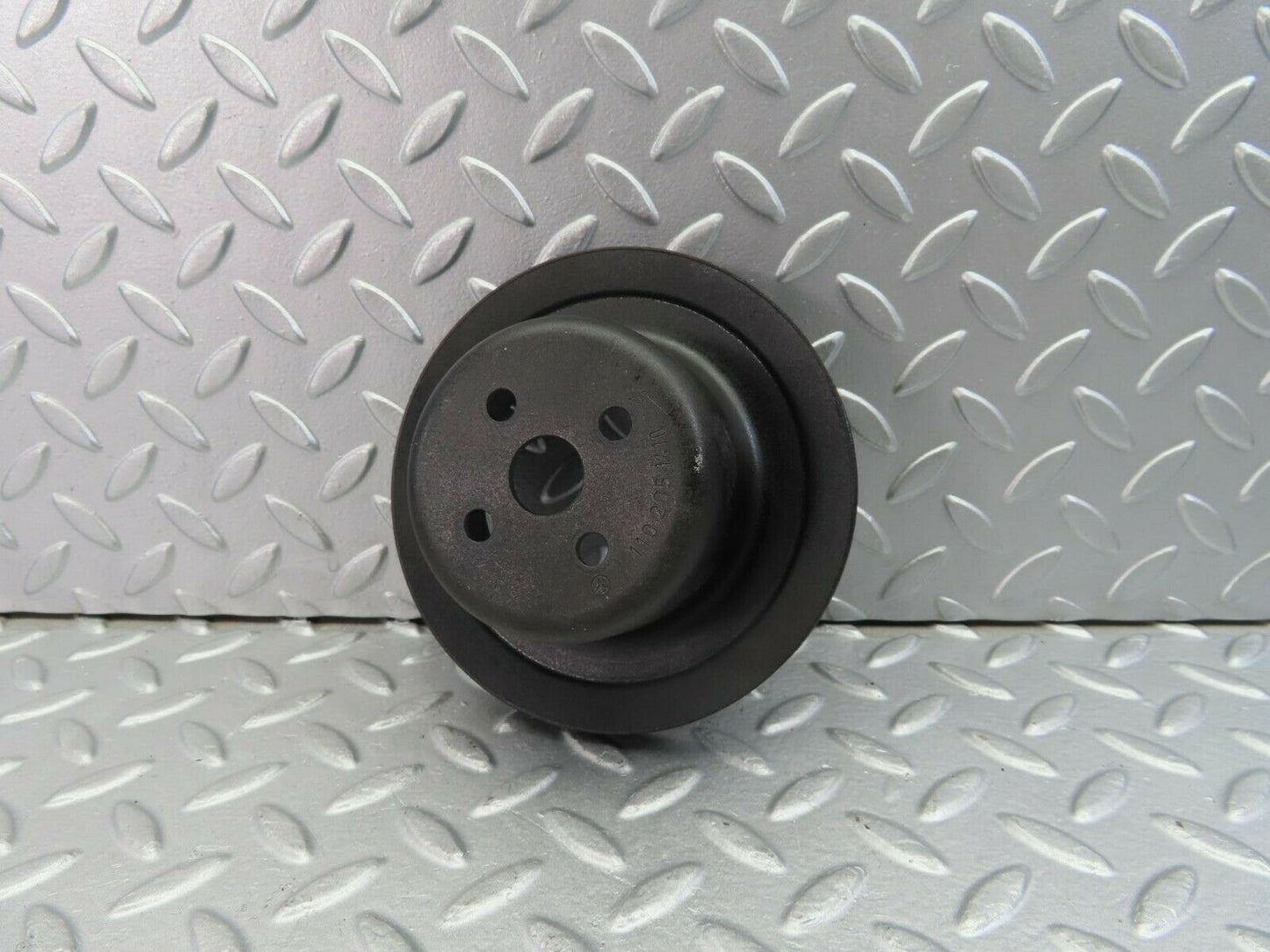 9828 Mercedes-Benz C123 280CE Coupe Water Pump Pulley 1102051410